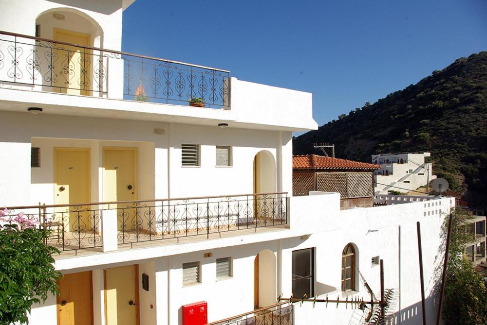 Ostria Hotel Agia Galini Exterior foto